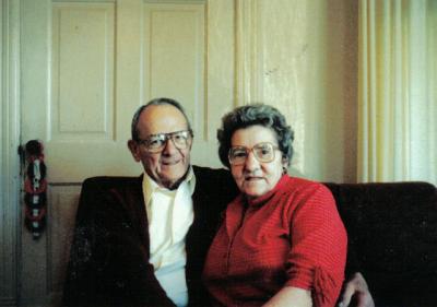 Larry & Margaret Kaiser Leitzke - 1989