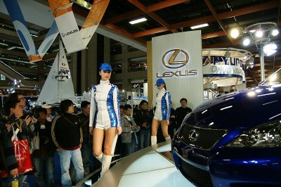 lexus3.JPG