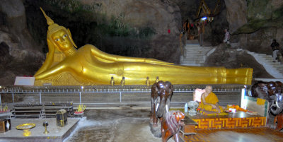Wat Suwan Kuha  Buddha Cave in Phang Nga and HolyMan