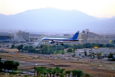 El Al Boeing 757/200 landing at Eilat at dawn