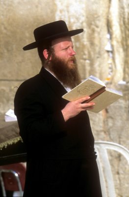 Askhenazy Jew Praying