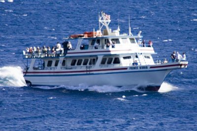 LH0G9250WatchBoat.jpg