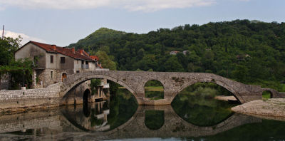 Rijeka Crnojevica bridge