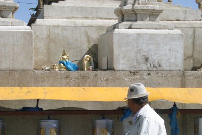 Small shrine at Gandantegchenling