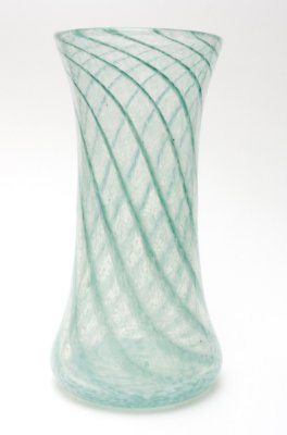 swirlvasegreenweb.jpg