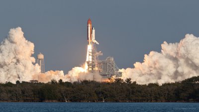 Space Shuttle Discovery STS-133 24-Feb-2011