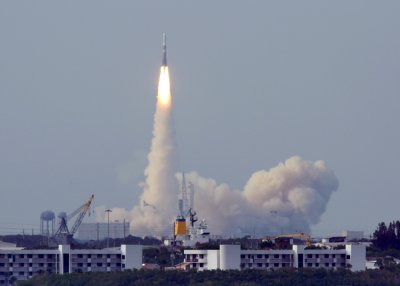 GOES-N (Delta 4)