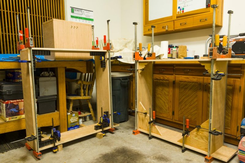 bookcase glue up