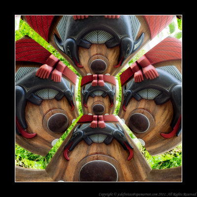 2011 - Surrealism - Totem Pole - Vancouver - UBC Museum of Anthropology 