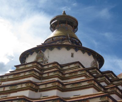 Kumbum (shrine) of Gyantse, 32 meters, 9 floors, 108 chapels