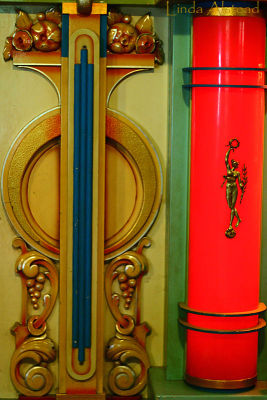 columns on a fairground organ