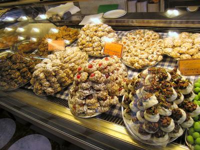 Almond cookies in Catania