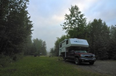 Camping solo aux portes de l'Enfer, parking.