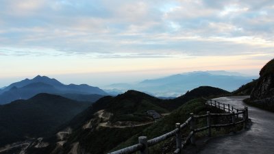 Gallery 2: The First Peak of Guangdong