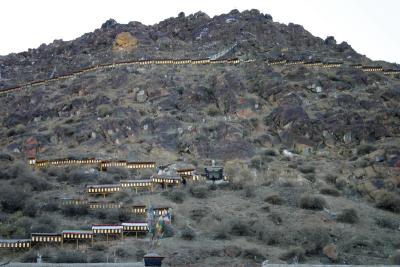 Tashihunpo Mountain