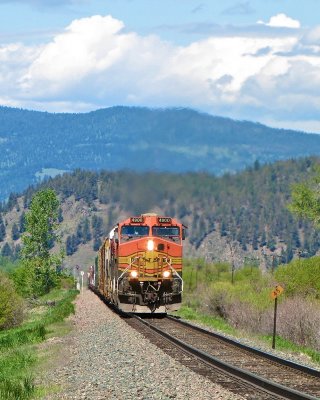 Eastbound manifest between Avon & Elliston, MT.