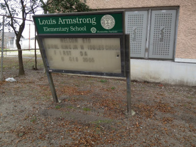 robahlousiarmstrongschoolsign.JPG