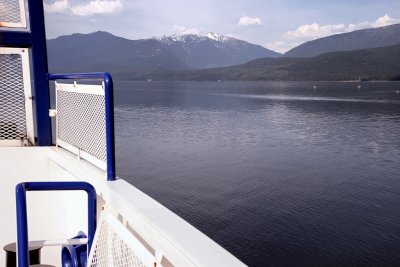 Ferry from Balfour to Kootenay Bay