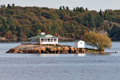 A house on an island in the St Lawrence