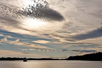 Ivy Lee Bridge, between the Canadian mainland and Hill Island