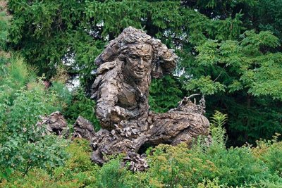 Sculpture of Carolus Linnaeus, Chicago Botanical Gardens