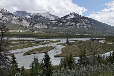 The Athabasca River and the Colin Range