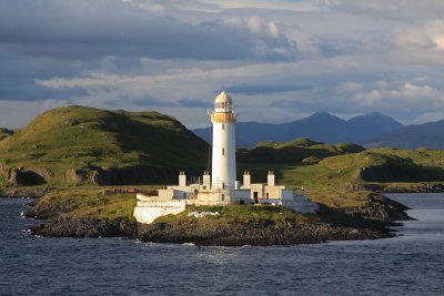 Eilean Musdile Lighthouse 2.jpg