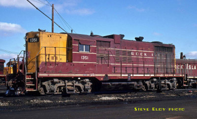 RI GP18 1351 - March 1976