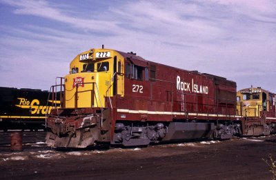 RI U28B 272 - Nov 1974