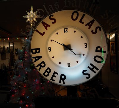 LasOlas BarberShop.jpg