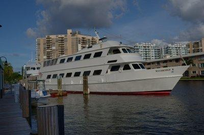 Yacht.jpg