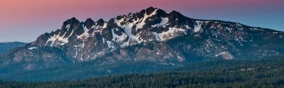 Sierra Buttes - Crack of Dawn