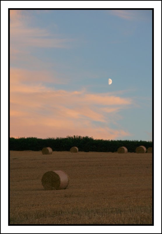 Sunset & moon