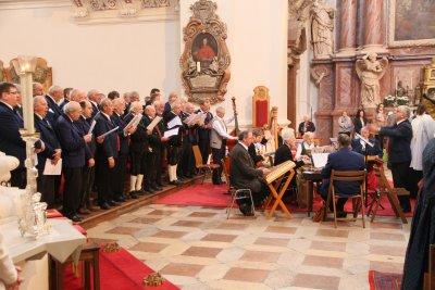 Choir and orchestra