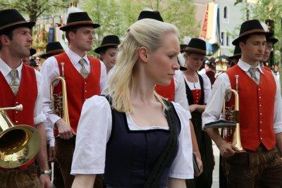 Pretty blond with a local band