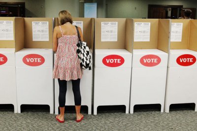 Oklahoma-City-voting-booths-O.jpg
