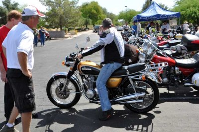 Honda CB-500 four