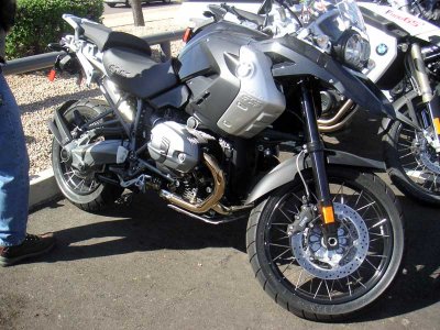 BMW R1200GS Triple Black