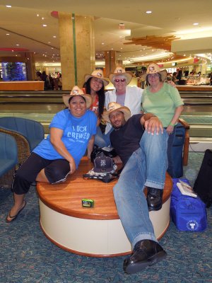 Toni, Sabrina, Gerald, Donna and Judy