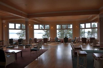 Lake Yellowstone Hotel lobby