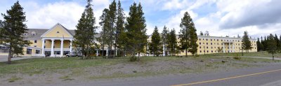Lake Yellowstone Hotel panorama