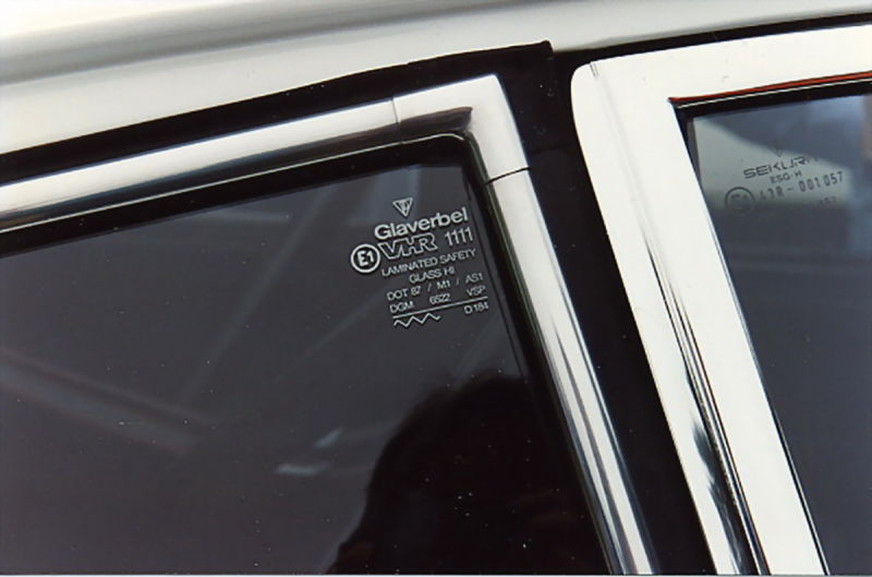 right rear quarter window.jpg