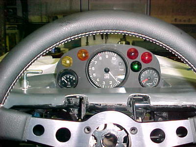 917K Instrument Panel / Warning Lights (Carl Thompson) Photo 1