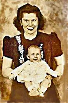 Mamie & Sharon1944
