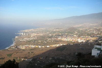 View over Puerto de la Cruz