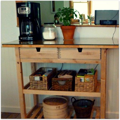 kitchen island.jpg