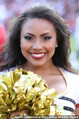 San Francisco 49ers cheerleader