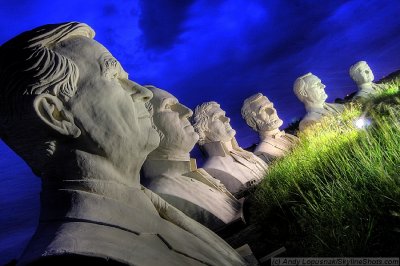 Giant Presidential Heads