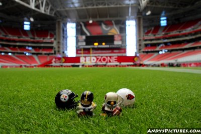 NFL Huddles: Pittsburgh at Arizona at Univ. of Phoenix Stadium