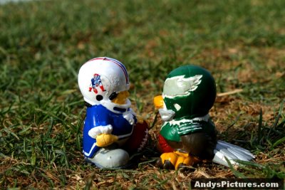 NFL Huddles: New England Patriots at Philadelphia Eagles